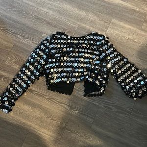MINDY DISC SEQUIN CROP TOP